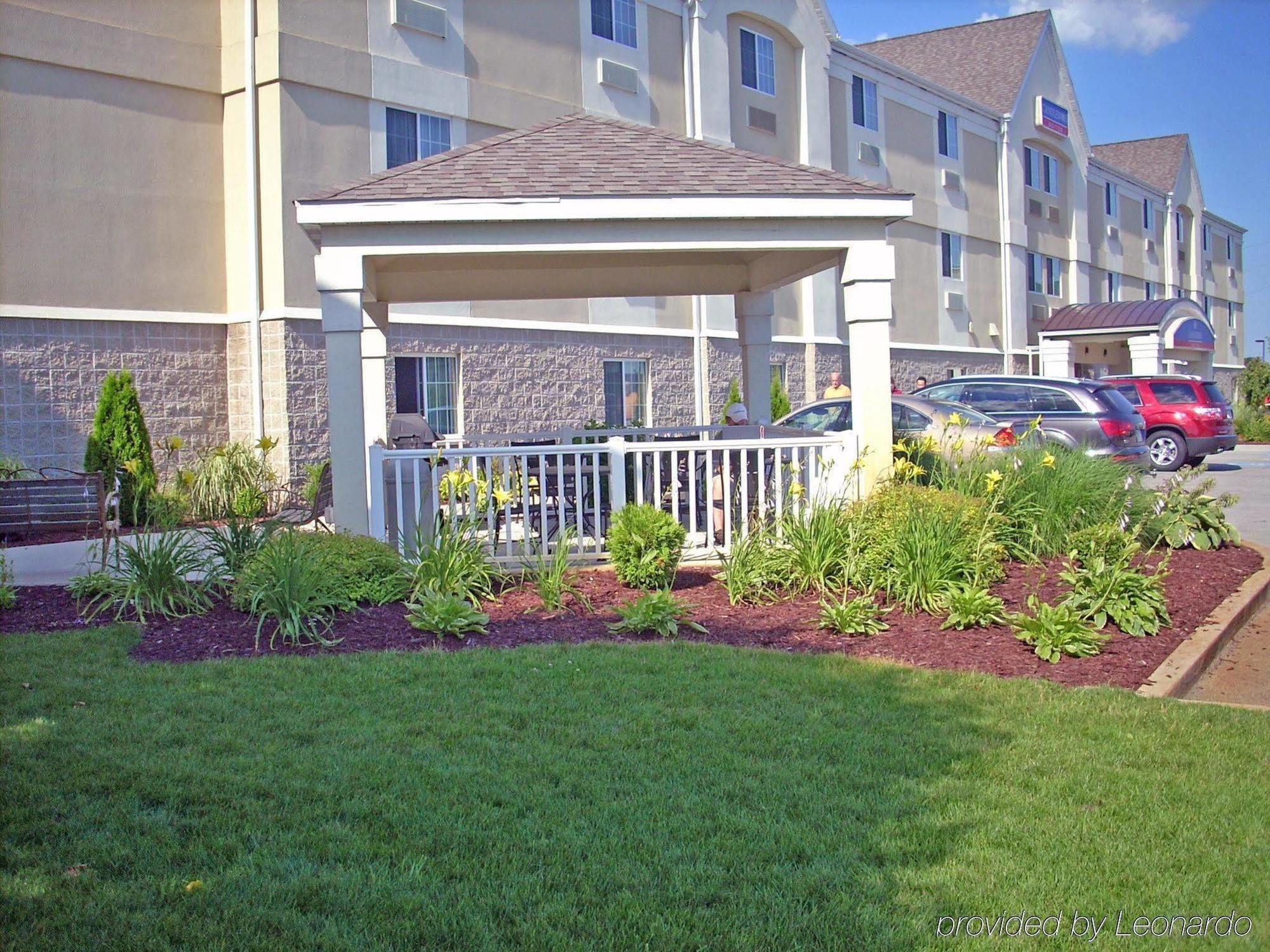 Candlewood By Ihg 2*
